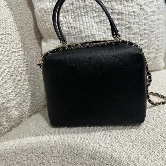 Chanel Black Vanity Case - Picture 5 of 6